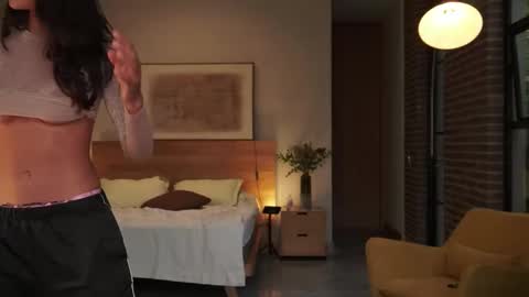 sharon baker online show from November 4, 2025, 7:35 pm