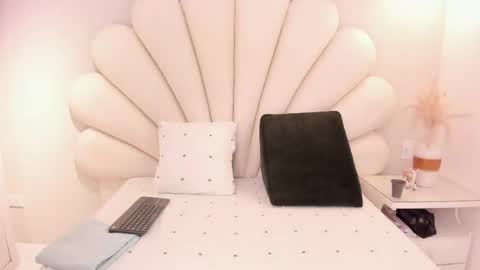 Snapshot of sharon__fire chatting on May 5, 2026, 12:13 pm sharon fire online show from May 5, 2026, 12:13 pm