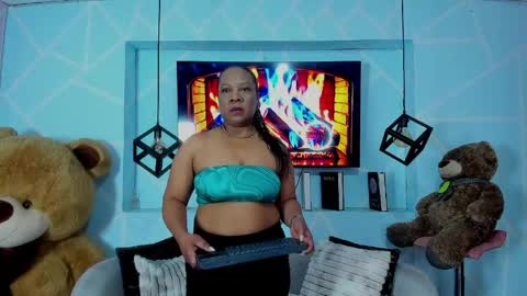 Sharon Noa online show from April 30, 2026, 2:34 pm