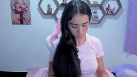 Sharon online show from November 15, 2025, 10:26 pm