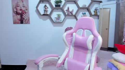 Sharon online show from April 24, 2026, 11:18 pm