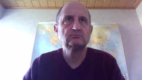 Snapshot of sharpshoder chatting on October 18, 2025, 10:38 am Peter online show from October 18, 2025, 10:38 am