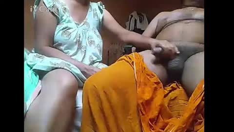 Snapshot of shashee870242 chatting on September 12, 2025, 5:35 pm Shashee870242 online show from September 12, 2025, 5:35 pm