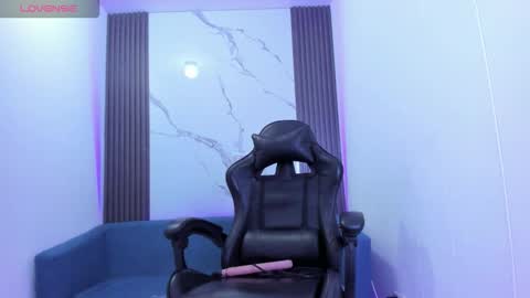 Lady Shauna online show from October 10, 2025, 3:05 am