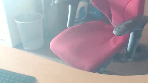 Frans online show from November 9, 2025, 1:20 pm