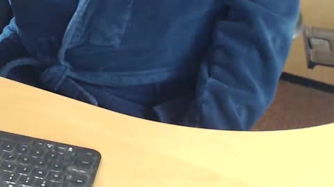 Frans online show from March 12, 2026, 9:59 am