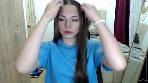 Snapshot of shawntel_cutiee chatting on October 24, 2025, 1:35 am shawniee 3 online show from October 24, 2025, 1:35 am