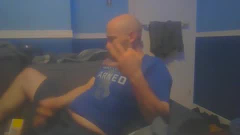 Snapshot of shawntheone3535b chatting on December 9, 2024, 2:34 am shawntheone online show from December 9, 2024, 2:34 am