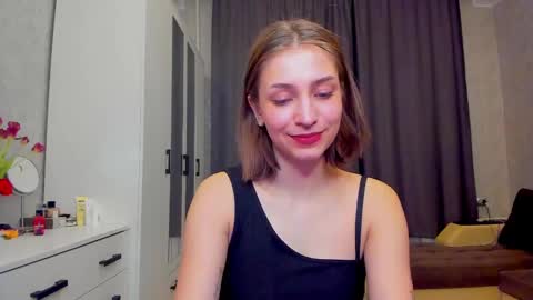 Snapshot of shawty__mariaa chatting on March 11, 2025, 6:19 pm shawty__mariaa online show from March 11, 2025, 6:19 pm