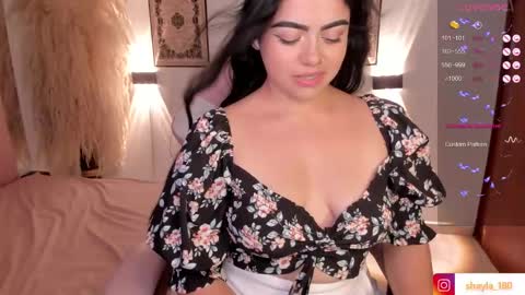 Snapshot of shayla_18 chatting on February 11, 2025, 11:44 pm dalila online show from February 11, 2025, 11:44 pm