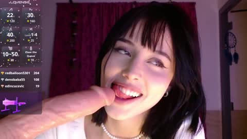 Shayla 3 online show from December 11, 2024, 1:39 pm