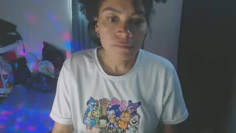 Snapshot of shayna_cute chatting on February 17, 2025, 1:32 pm Shayna online show from February 17, 2025, 1:32 pm