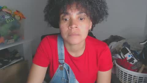 Snapshot of shayna_cute chatting on September 11, 2025, 1:49 am Shayna online show from September 11, 2025, 1:49 am