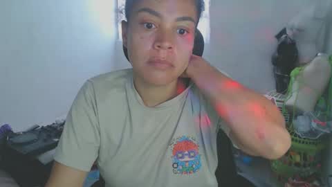 Snapshot of shayna_cute chatting on May 26, 2026, 1:07 pm Shayna online show from May 26, 2026, 1:07 pm