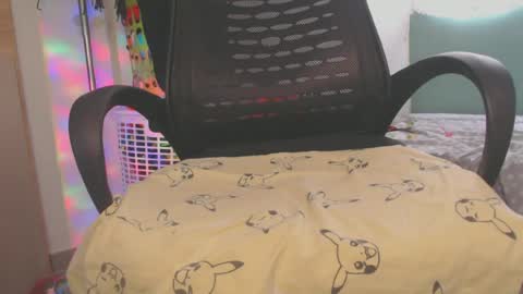 Snapshot of shayna_cute chatting on June 20, 2026, 9:28 pm Shayna online show from June 20, 2026, 9:28 pm