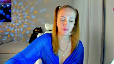 Snapshot of she_wolf1 chatting on May 14, 2026, 1:51 pm she_wolf1 online show from May 14, 2026, 1:51 pm