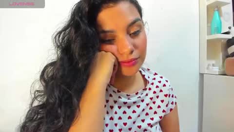 shecdimar online show from April 23, 2026, 3:52 am