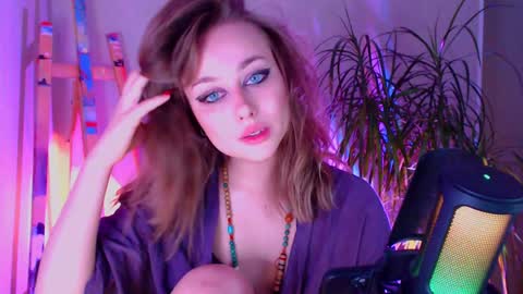 Snapshot of sheeeeesh_gurl chatting on December 2, 2024, 9:06 pm sheeeeesh_gurl online show from December 2, 2024, 9:06 pm