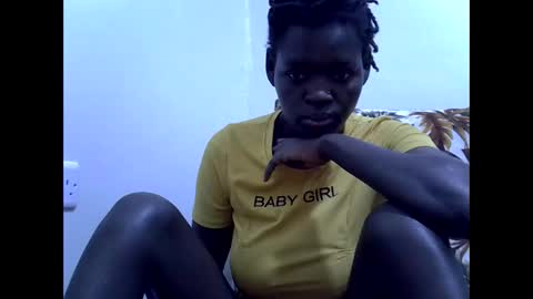 shees_sweet online show from May 27, 2026, 3:36 am