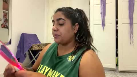 Heidy  online show from March 27, 2026, 2:50 pm