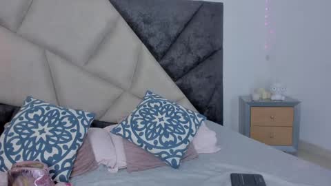 Shego  online show from June 6, 2026, 12:38 am