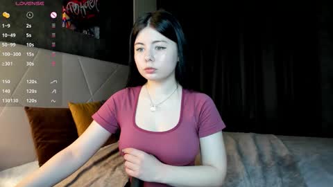 Amely online show from September 22, 2025, 8:27 am