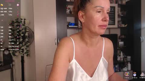 Sheila GMT 2 Tuesday Wednesday Friday Saturday Sunday- 8  5  online show from November 23, 2025, 4:56 am