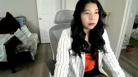 Snapshot of sheilyn_smith chatting on February 11, 2026, 4:17 am sheilyn_smith online show from February 11, 2026, 4:17 am