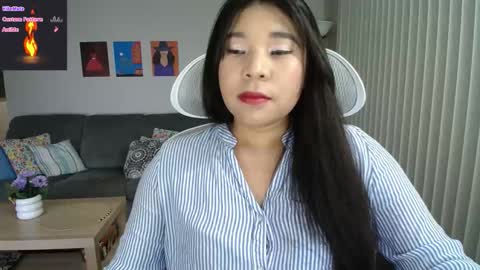 Snapshot of sheilyn_smith chatting on March 27, 2026, 4:51 am sheilyn_smith online show from March 27, 2026, 4:51 am