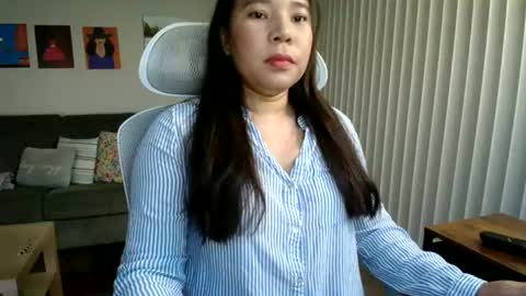 sheilyn_smith online show from June 23, 2026, 4:54 am