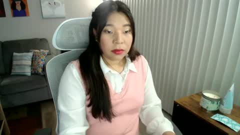 sheilyn_smith online show from June 24, 2026, 4:33 am