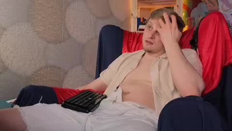 Vincente online show from November 6, 2025, 8:54 pm