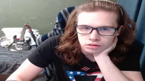 Snapshot of sheldon_music chatting on October 19, 2025, 5:57 pm Sheldon online show from October 19, 2025, 5:57 pm