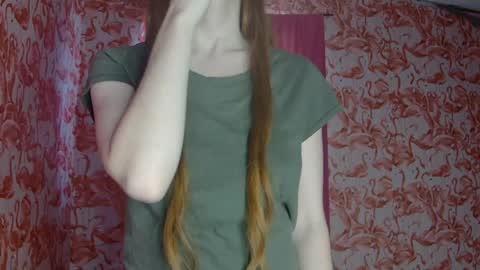 Erika online show from June 6, 2026, 10:25 pm