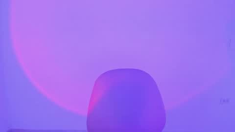   online show from October 23, 2025, 2:22 am