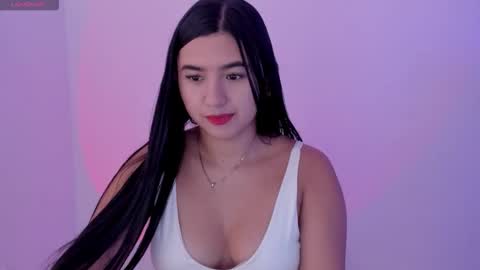   online show from October 31, 2025, 7:42 am