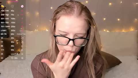 shellyboom online show from February 3, 2026, 2:53 am