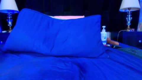 Shelsy online show from January 11, 2025, 4:03 pm