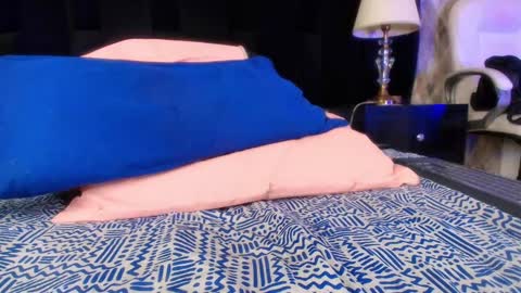 Shelsy online show from January 12, 2025, 3:03 pm