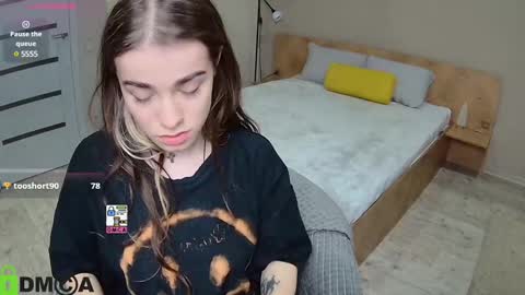 ShelyMoon online show from January 10, 2025, 5:34 pm