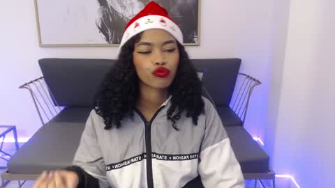 Shenna online show from December 17, 2024, 1:05 pm