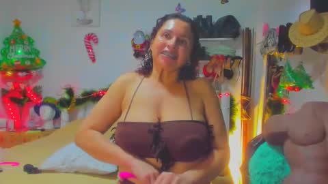 shera hade online show from December 7, 2024, 10:06 pm