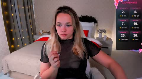 Snapshot of sherill_brill chatting on January 18, 2025, 10:39 am Sheril online show from January 18, 2025, 10:39 am