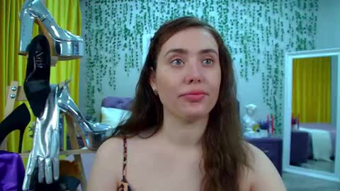 Sherry online show from February 3, 2026, 6:40 am