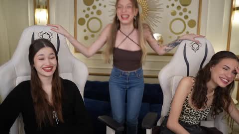 Sheryl online show from February 4, 2025, 6:06 pm