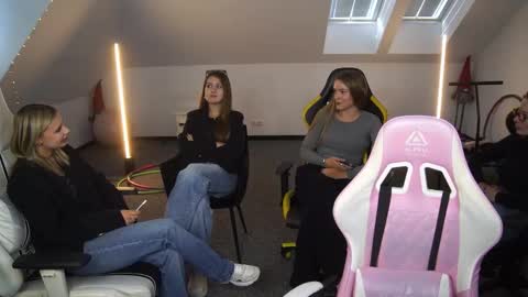 Sheryl online show from September 26, 2025, 10:08 am