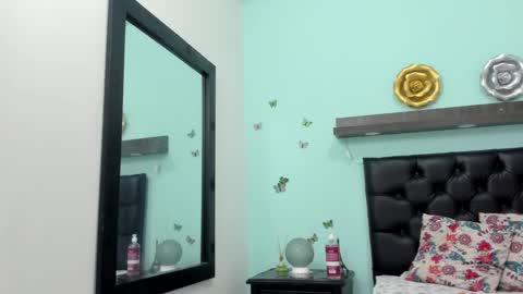 Snapshot of sheryn_brown1 chatting on October 9, 2025, 12:03 pm sheryn_brown1 online show from October 9, 2025, 12:03 pm