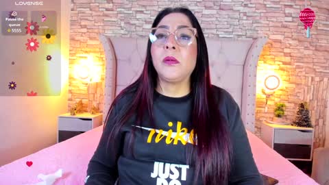 Keyla online show from February 8, 2025, 1:01 pm