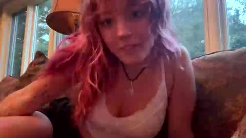 shh_itsmoon online show from September 23, 2025, 11:41 pm