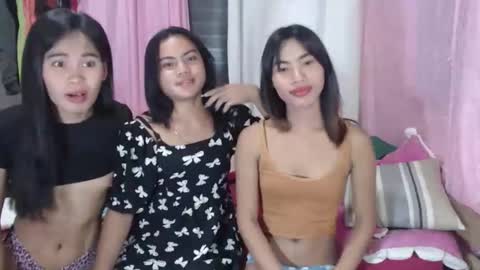 shiela_may online show from December 16, 2025, 7:19 pm